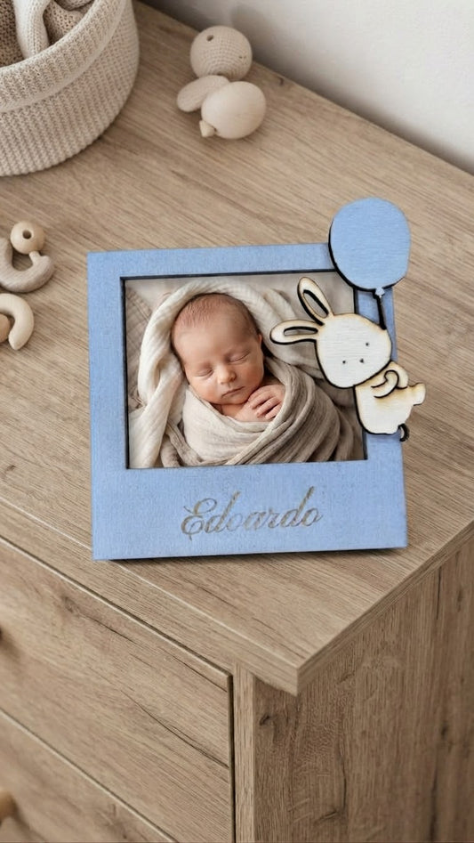 Cornice Portafoto Personalizzata con Coniglietto e Palloncino (Magnetica)
