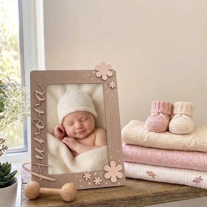 Portafoto Nascita Personalizzato "Aurora" – Cornice in Legno Artigianale con Fiori
